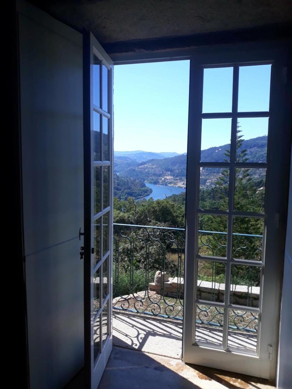 Hotel Quinta De Aguia - Non-Smoking Property São Lourenço do Douro Zewnętrze zdjęcie